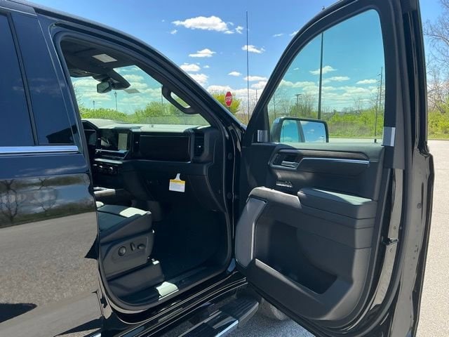 2026 Chevrolet Silverado 1500 High Country - Photo 18