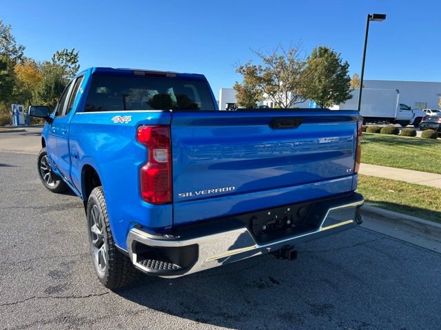2026 Chevrolet Silverado 1500 LT photo 2