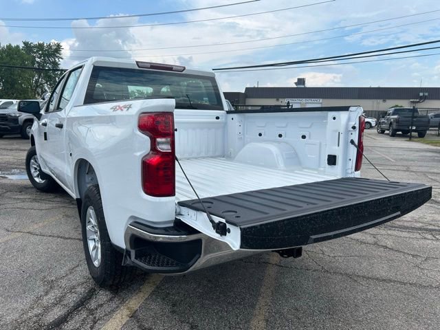 2024 Chevrolet Silverado 1500 photo 3
