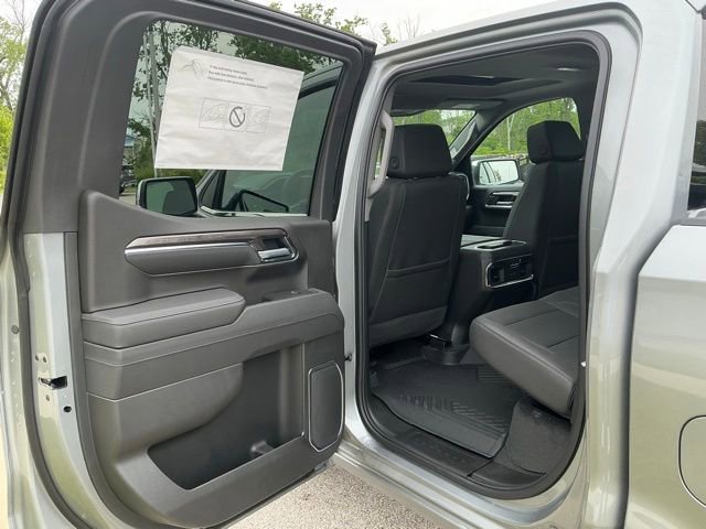 2026 Chevrolet Silverado 1500 LTZ - Photo 16