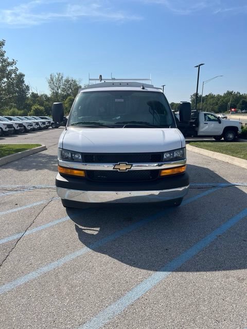 New 2026 Chevrolet Express Cutaway 3500 1WT Cutaway Van