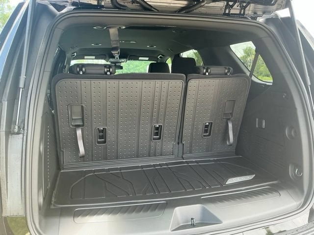 2026 Chevrolet Tahoe LS - Photo 11