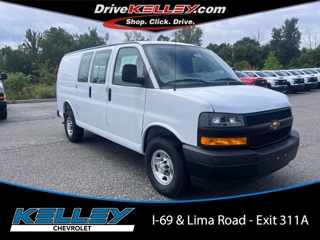 2025 Chevrolet Express Cargo Work Van's photo