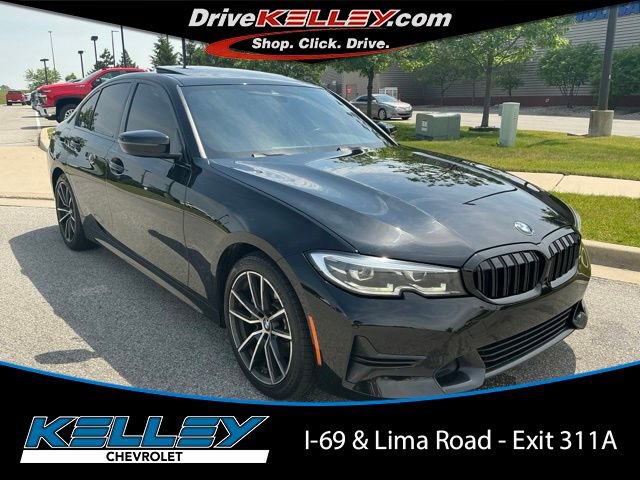 2021 BMW 3 Series 330i Sedan's photo