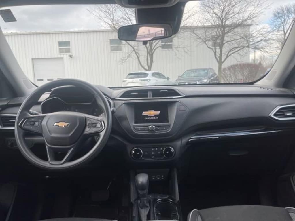 Used 2021 Chevrolet Trailblazer LS SUV