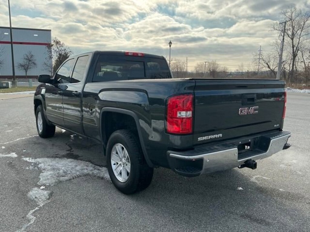 Used 2018 GMC Sierra 1500 SLE Truck