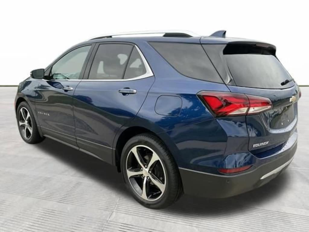Used 2022 Chevrolet Equinox Premier SUV