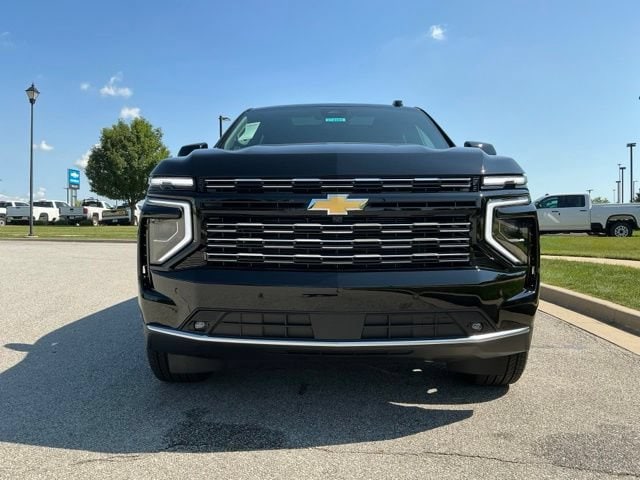 2026 Chevrolet Suburban High Country - Photo 8