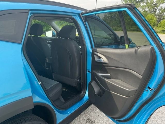 2026 Chevrolet Trax LT - Photo 18
