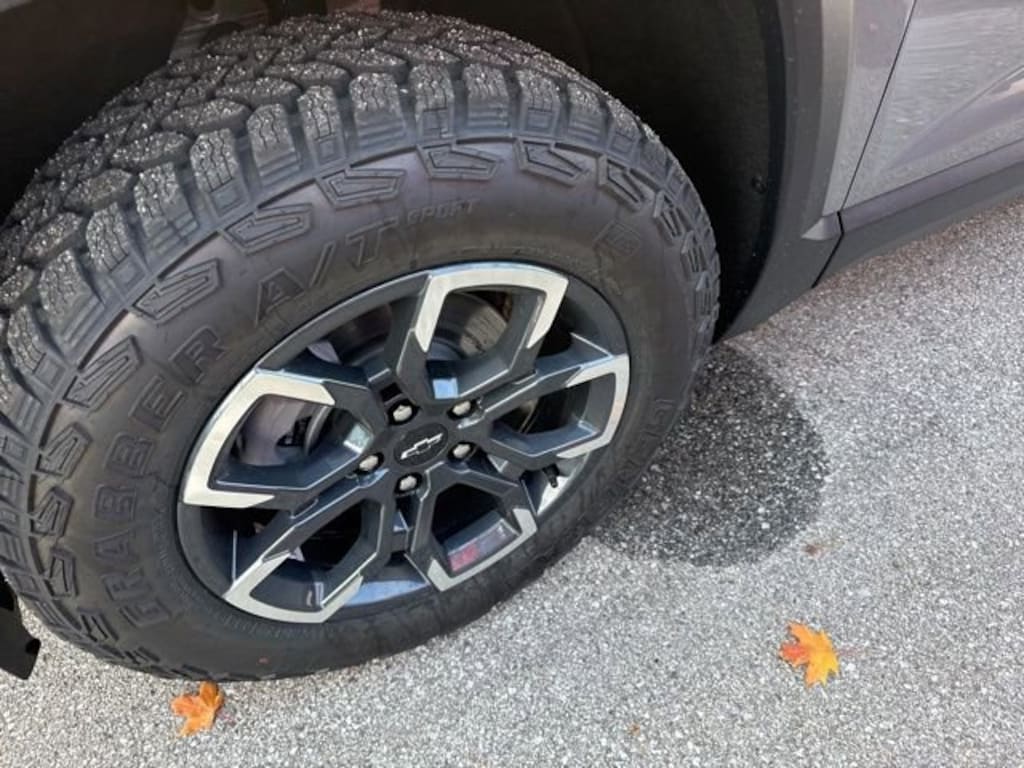 New 2026 Chevrolet Equinox Activ SUV