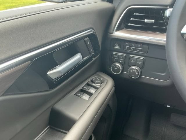 2026 Chevrolet Tahoe LS - Photo 25