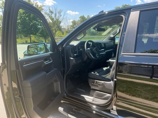 2026 Chevrolet Silverado 1500 LT - Photo 16