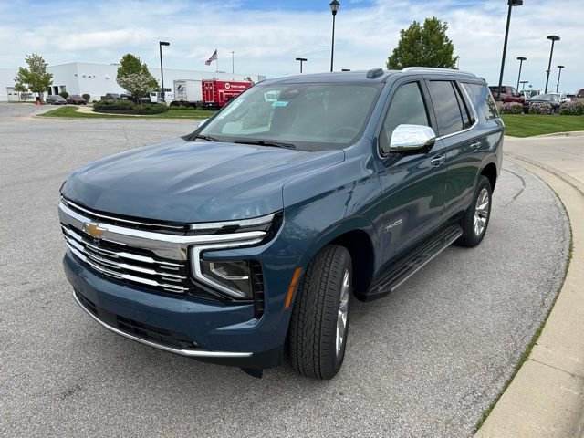2025 Chevrolet Tahoe Premier photo 2