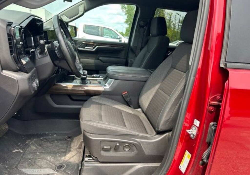 Used 2024 Chevrolet Silverado 1500 RST Truck