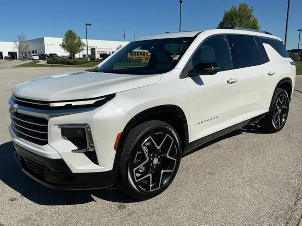 Used 2025 Chevrolet Traverse High Country SUV