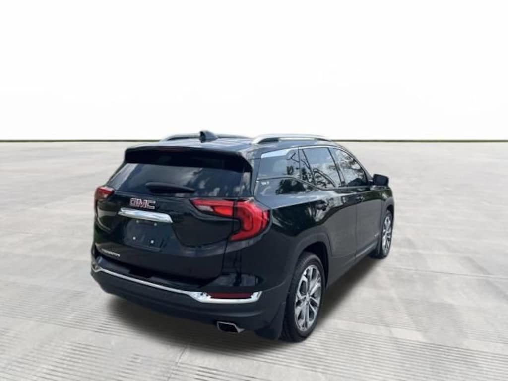 Used 2018 GMC Terrain SLT SUV