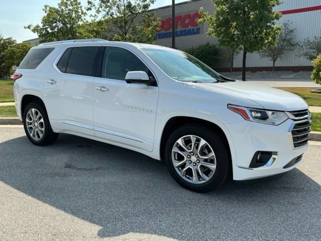Used 2021 Chevrolet Traverse Premier SUV
