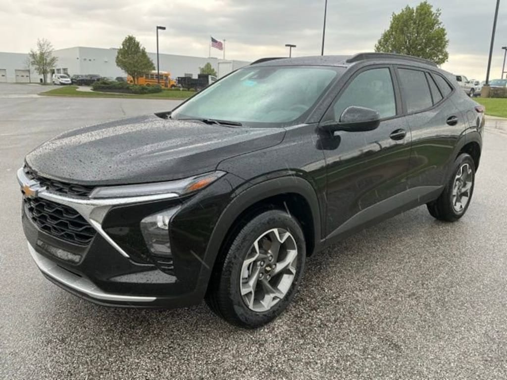 New 2026 Chevrolet Trax LT SUV