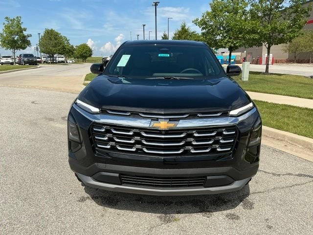 2027 Chevrolet Equinox LT - Photo 9