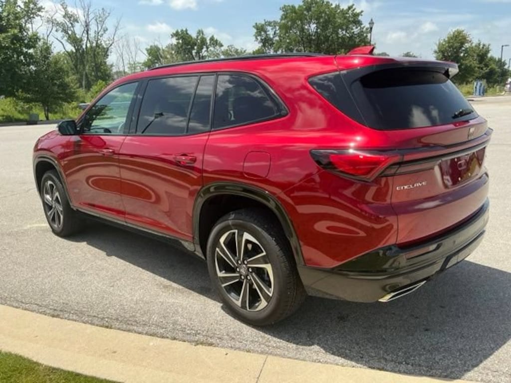 Used 2025 Buick Enclave Sport Touring SUV