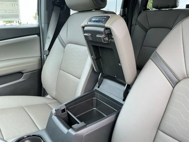 2026 Chevrolet Colorado ZR2 - Photo 33