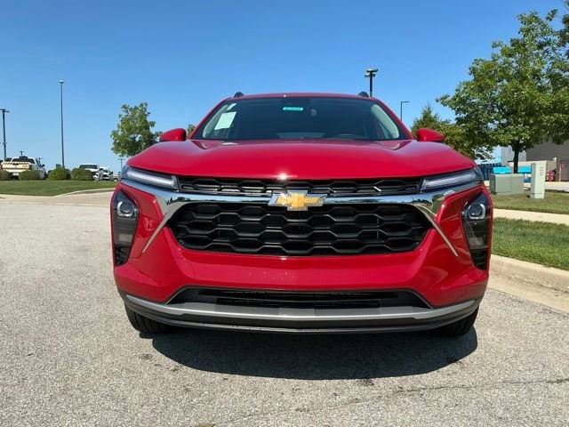2026 Chevrolet Trax LT - Photo 8