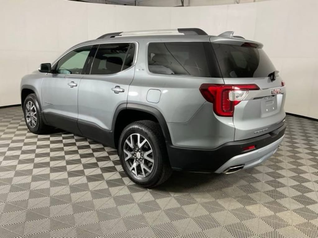 Used 2023 GMC Acadia SLE SUV