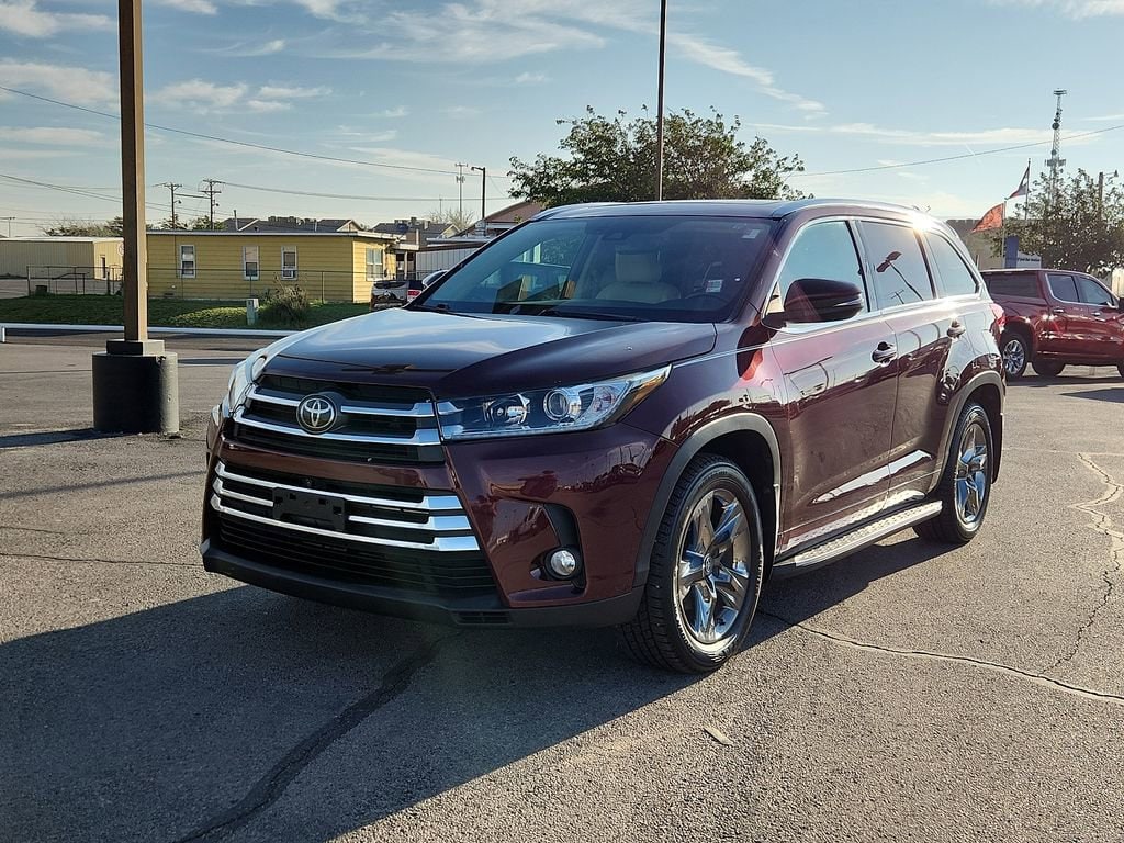 Used 2018 Toyota Highlander Limited with VIN 5TDYZRFH8JS278637 for sale in Odessa, TX