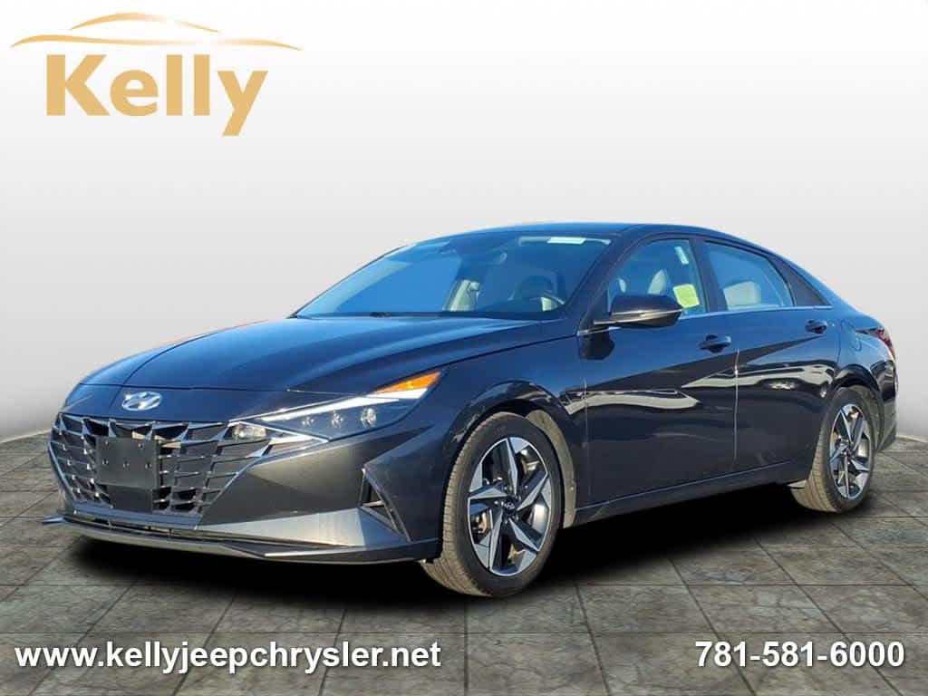 Certified 2022 Hyundai Elantra Limited IVT