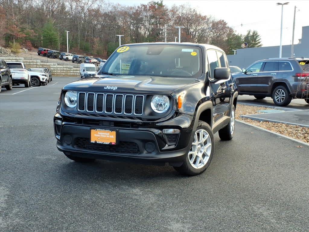 2023 Jeep Renegade Latitude Upland photo 2