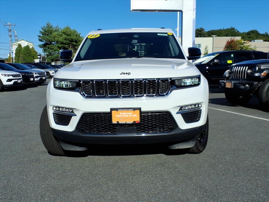 2023 Jeep Grand Cherokee Limited photo 3