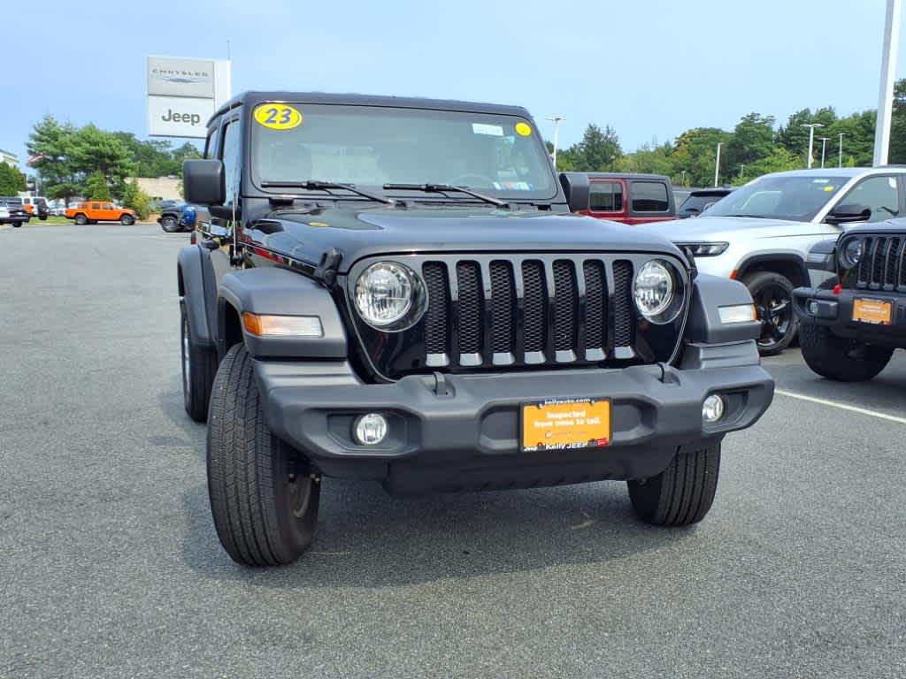 2023 Jeep Wrangler Sport S photo 4