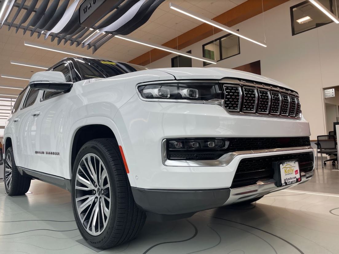 Grand Wagoneer.JPG