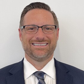Staff member Brian Kelly Jr from ID_7effe580f65d