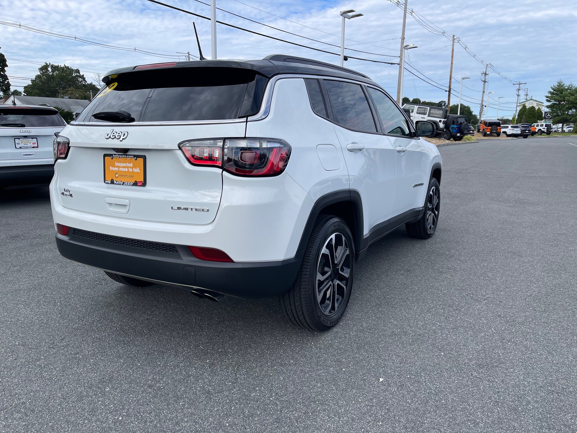 2022 Jeep Compass Limited photo 2