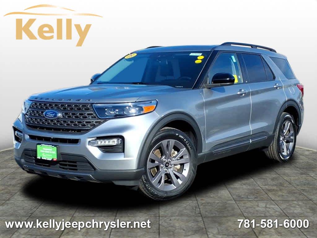 2023 Ford Explorer XLT's photo