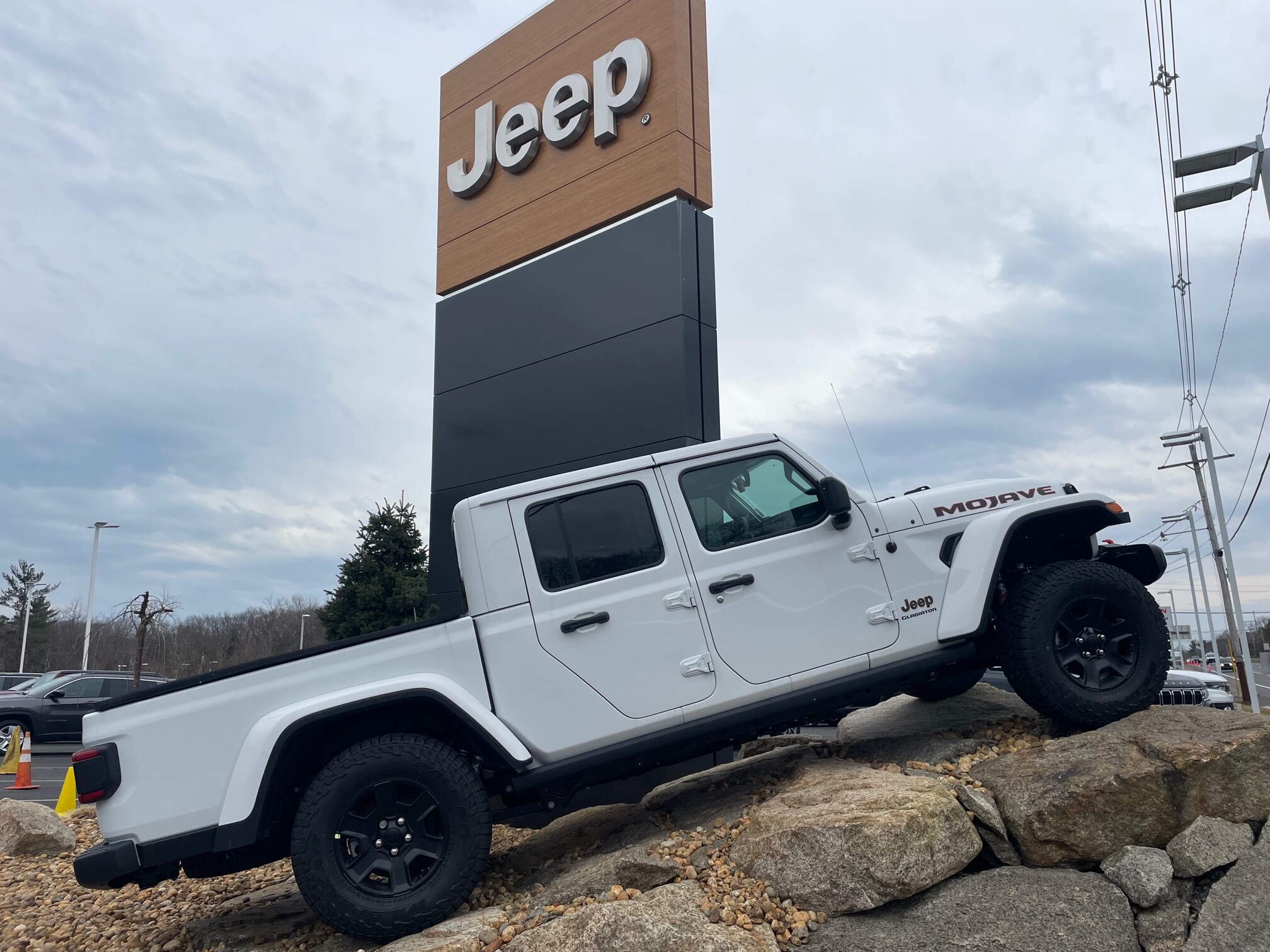 Jeep Gladiator at Kelly Jeep.jpg