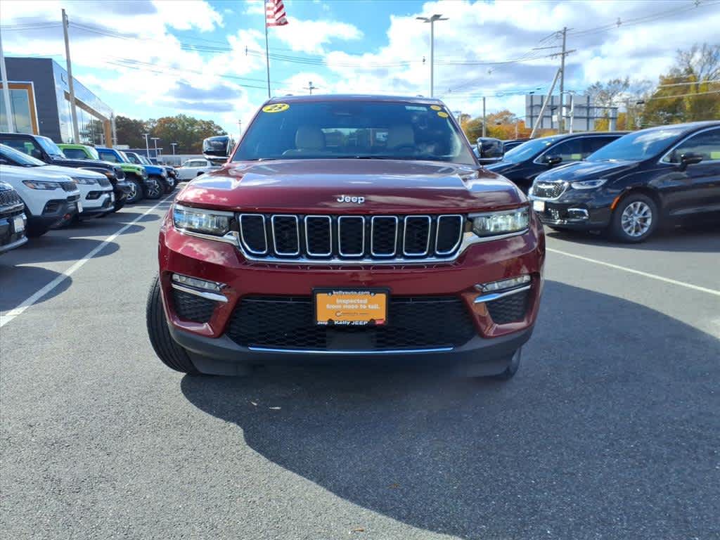 2023 Jeep Grand Cherokee Limited photo 3
