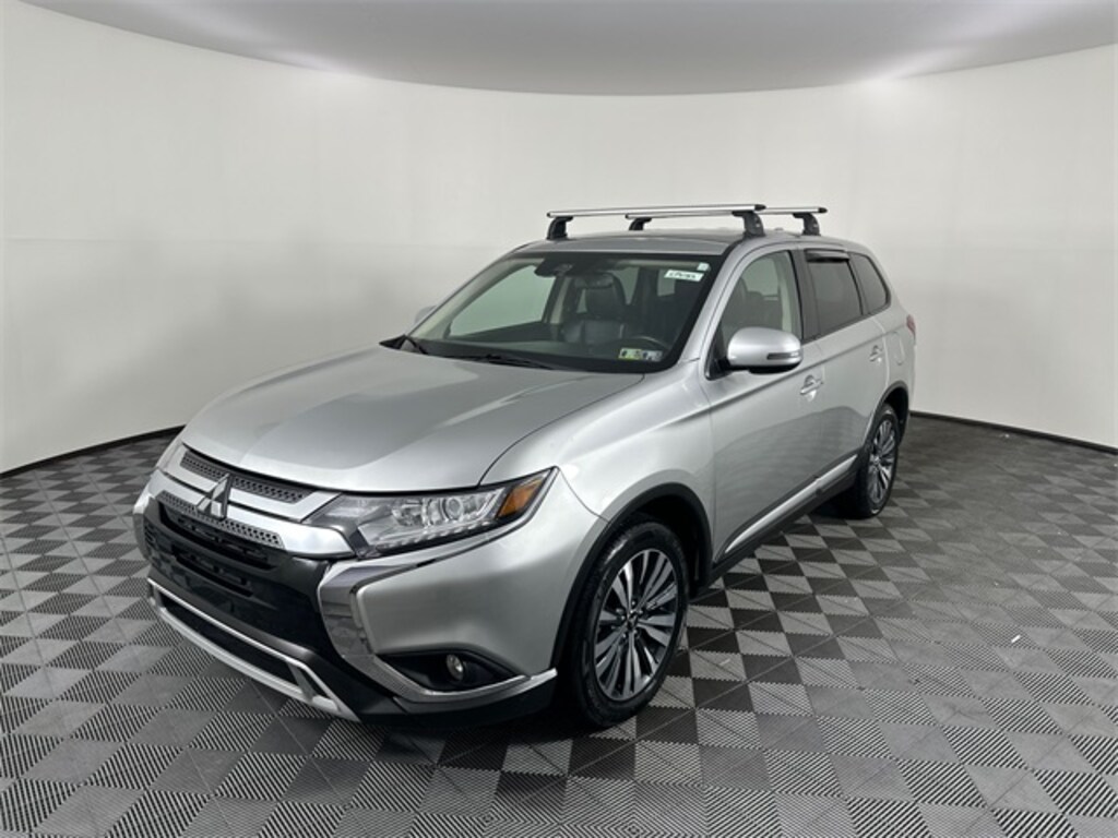 Used 2020 Mitsubishi Outlander SE SUV