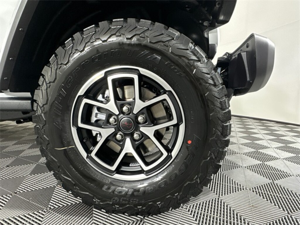 New 2026 Jeep Wrangler 4-DOOR RUBICON Sport Utility