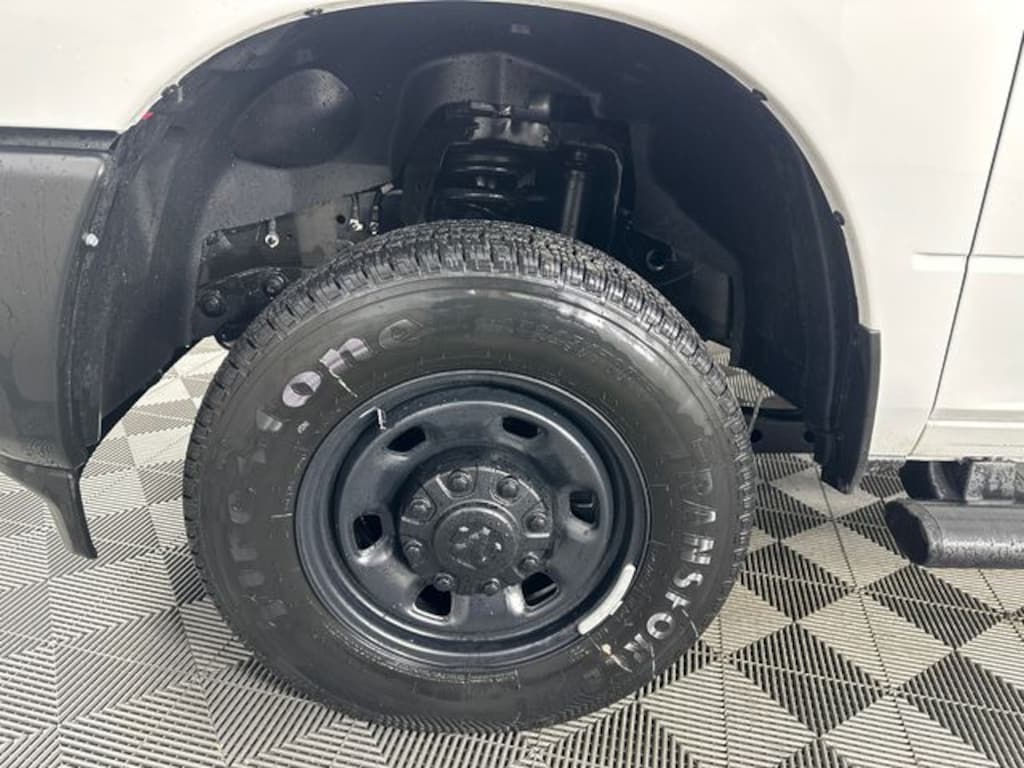 New 2026 Ram 2500 TRADESMAN CREW CAB 4X4 6'4 BOX Pickup