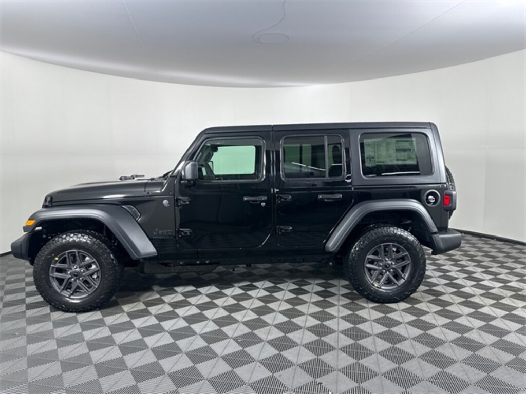 New 2026 Jeep Wrangler 4-DOOR SPORT S Sport Utility
