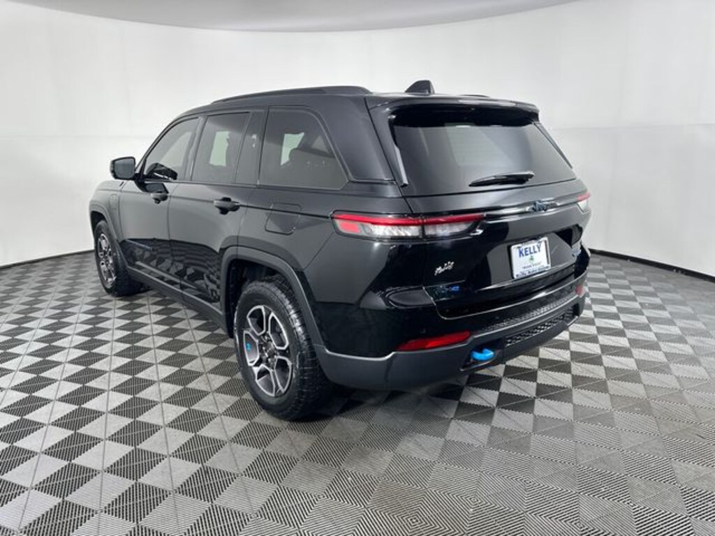 Used 2023 Jeep Grand Cherokee Trailhawk 4xe SUV