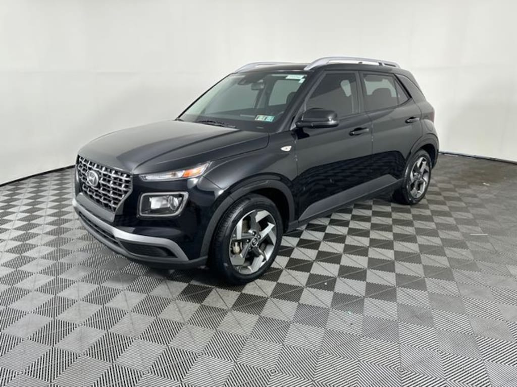Used 2022 Hyundai Venue SEL SUV