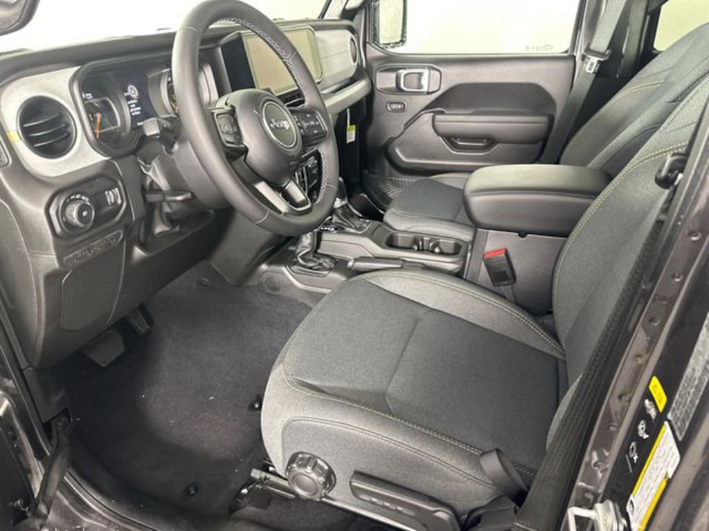 New 2026 Jeep Wrangler 4-DOOR SPORT S Sport Utility