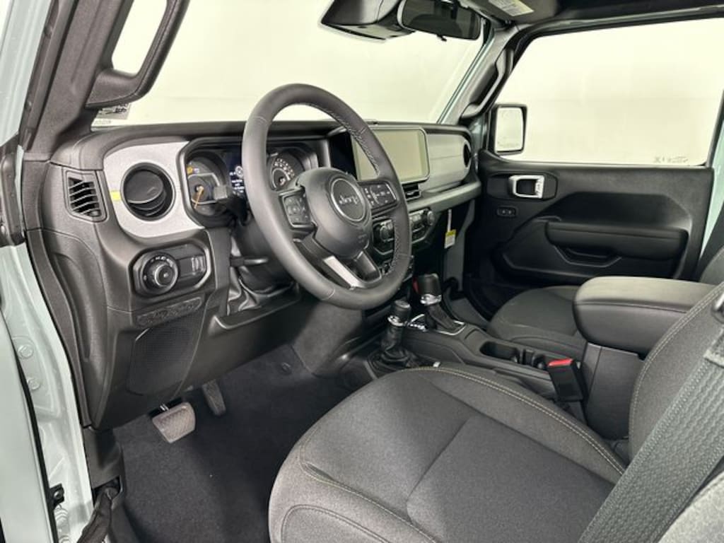 New 2026 Jeep Wrangler 4-DOOR SPORT S Sport Utility