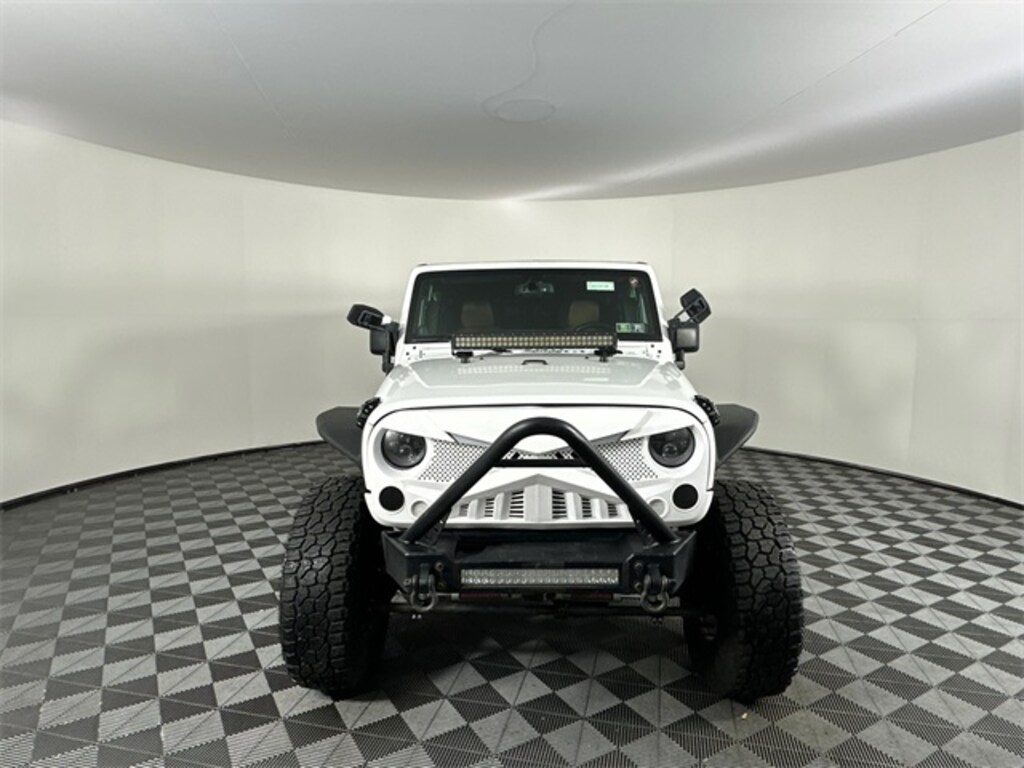 Used 2014 Jeep Wrangler Unlimited Rubicon SUV