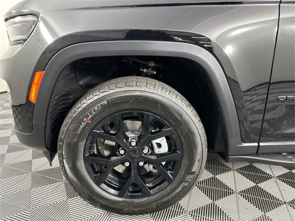 New 2025 Jeep Grand Cherokee ALTITUDE X 4X4 Sport Utility