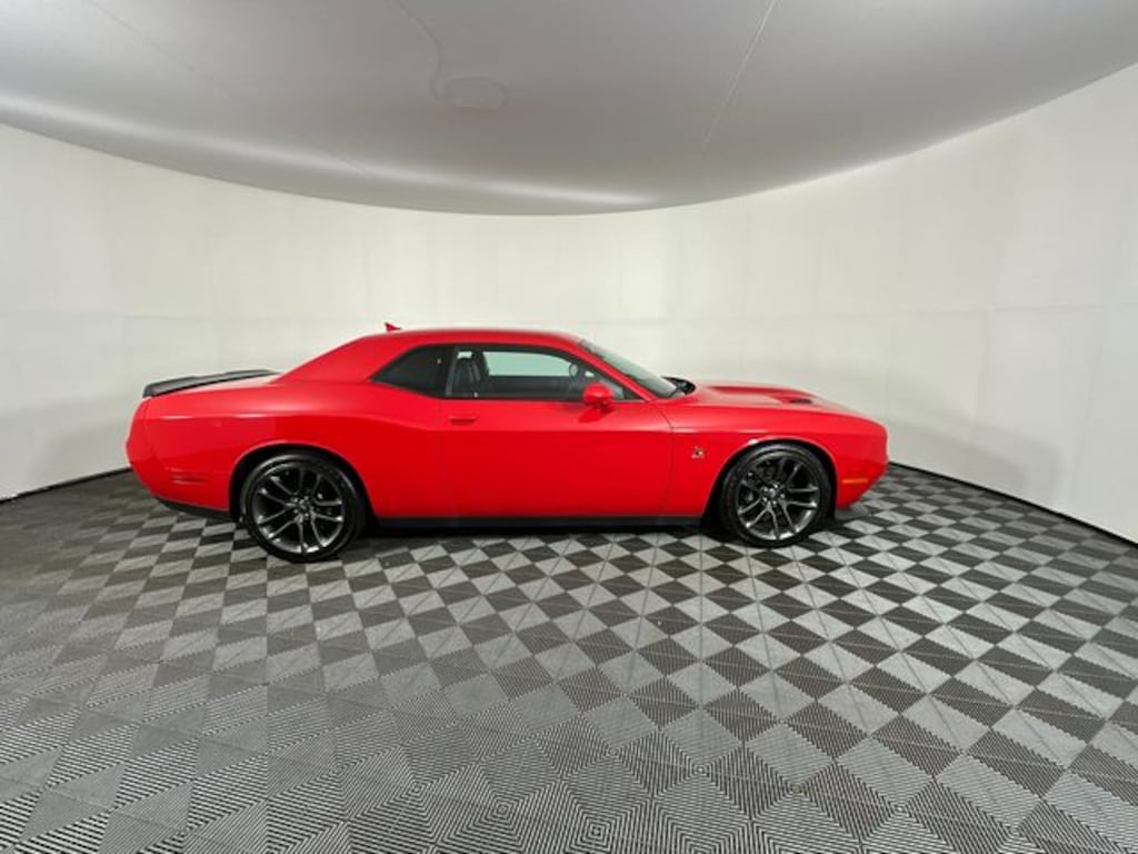Used 2022 Dodge Challenger R/T Scat Pack Coupe