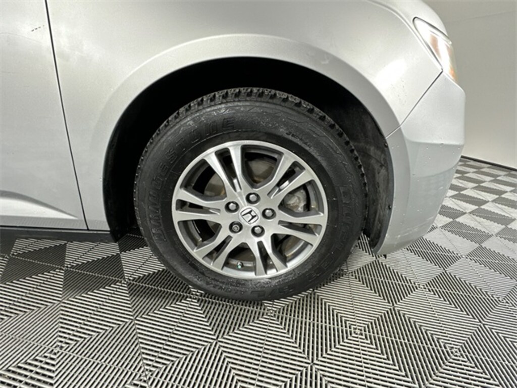 Used 2011 Honda Odyssey EX-L Minivan/Van
